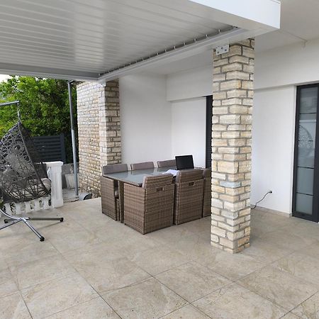 Apartman Lidija Starigrad Paklenica Exterior photo