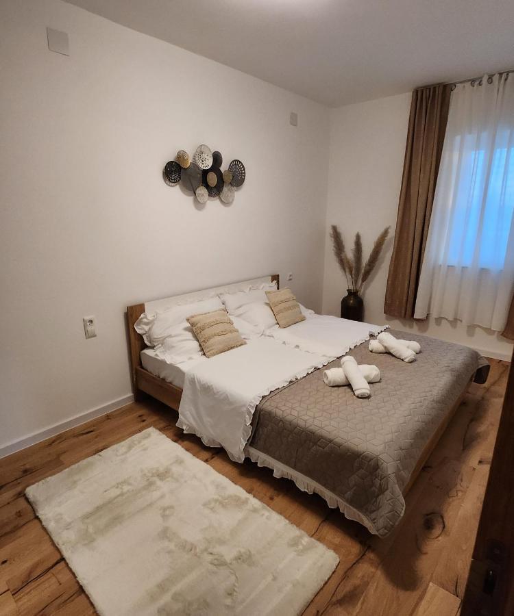 Apartman Lidija Starigrad Paklenica Exterior photo